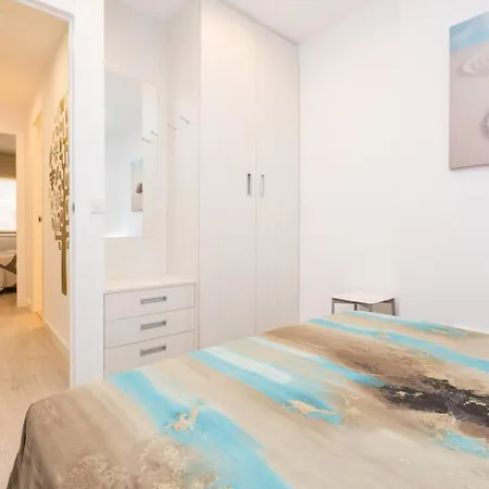 Uhc Carlos V Appartement Salou